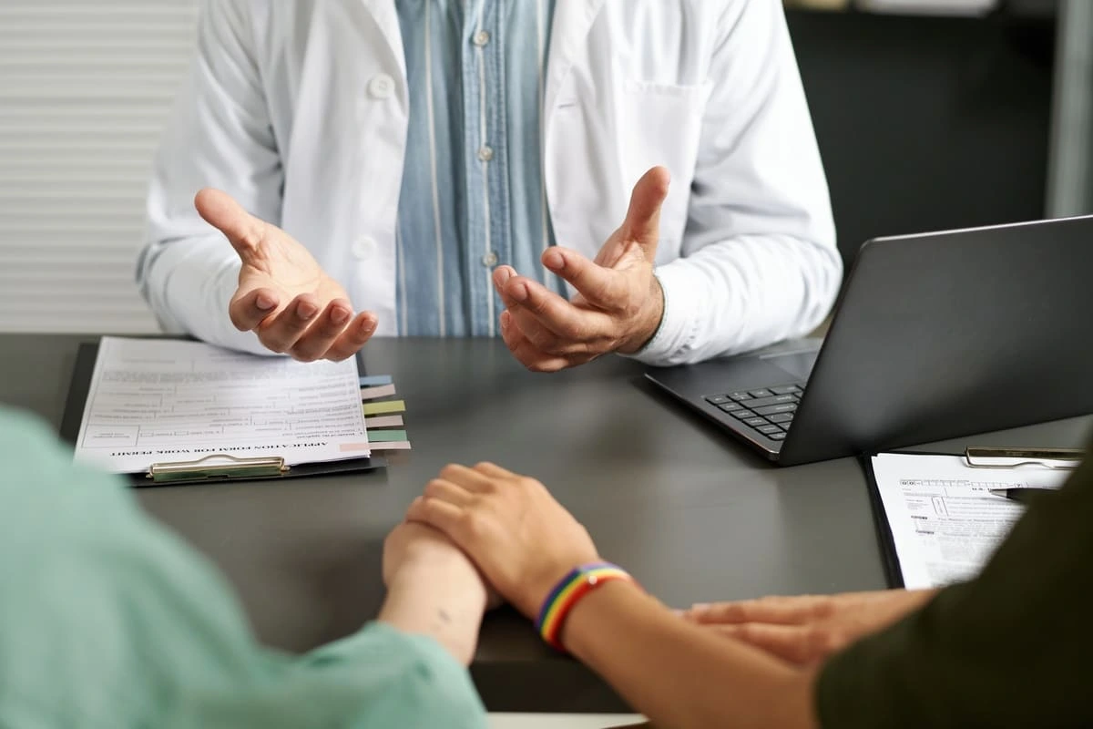 FIV para casal homoafetivo: como funciona?