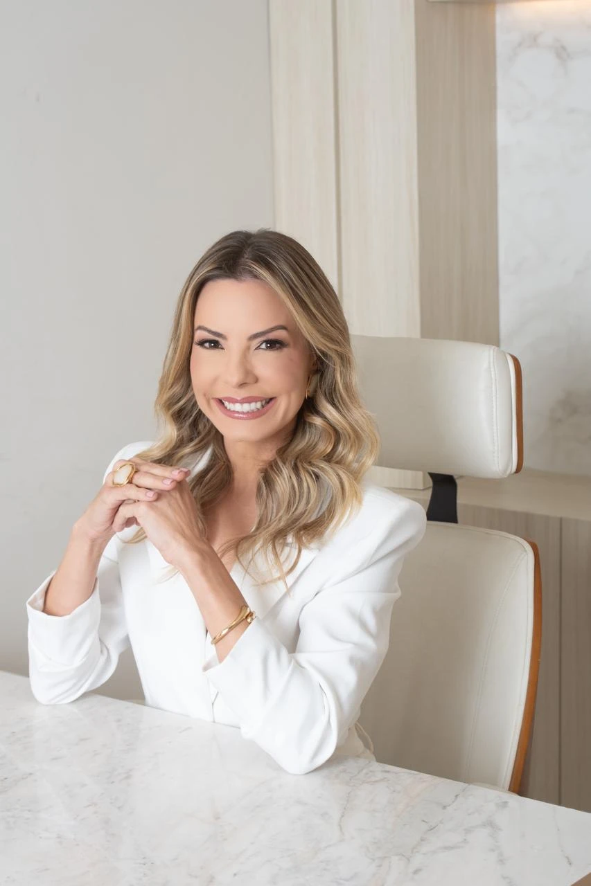 Dra. Lígia Cardoso
